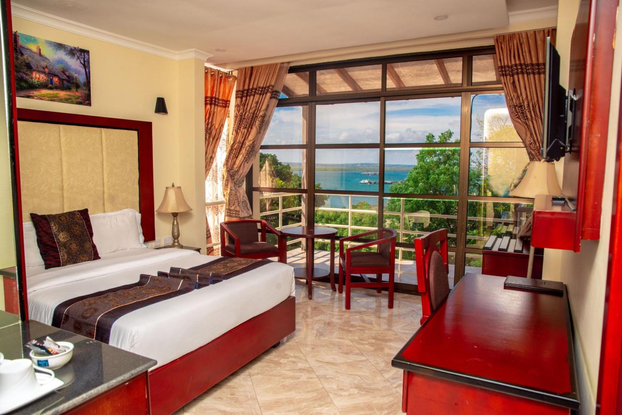 טאנגה Nyumbani Hotel And Resorts מראה חיצוני תמונה