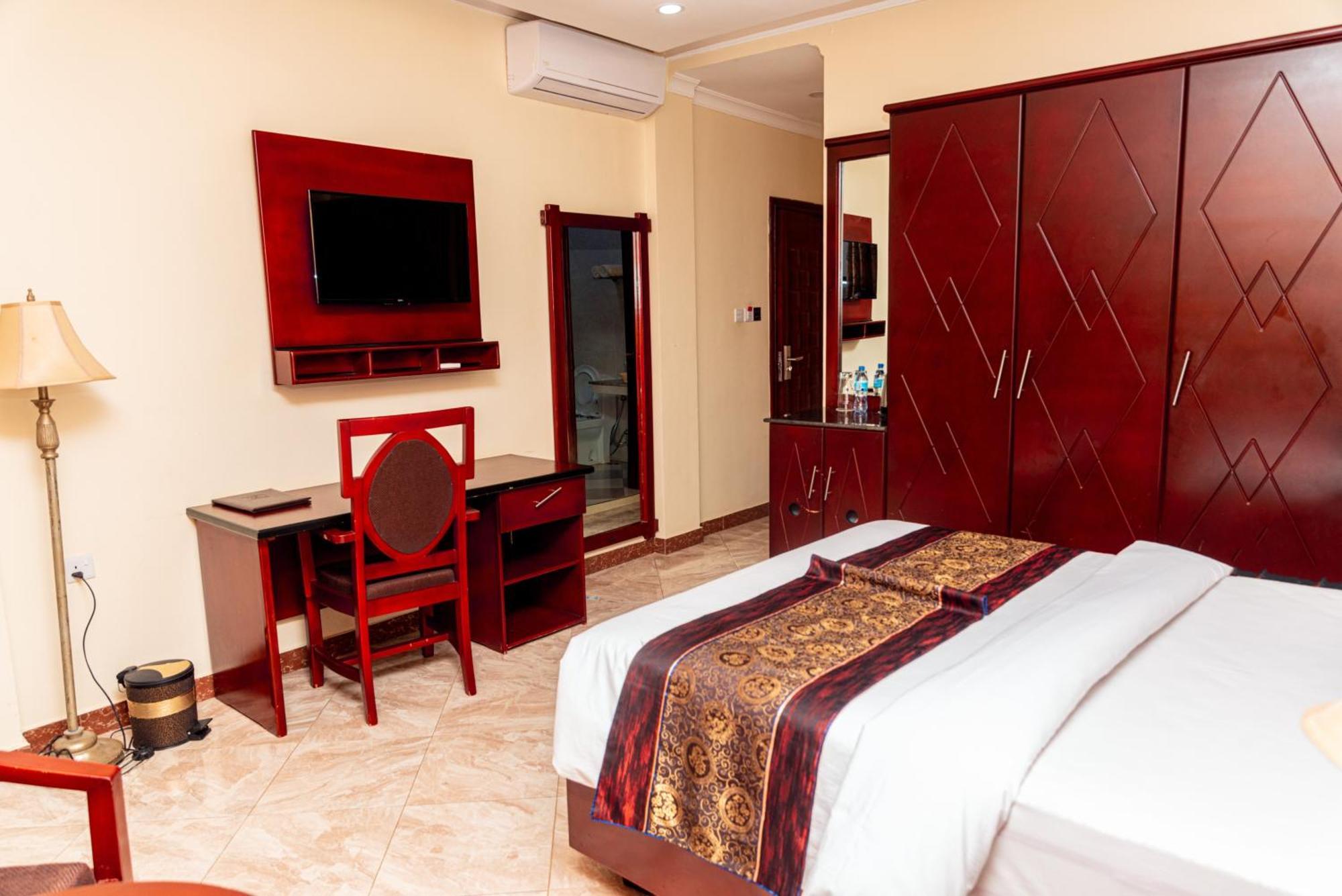 טאנגה Nyumbani Hotel And Resorts מראה חיצוני תמונה